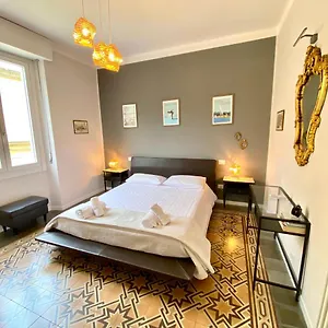 Comoluxhouse- Intero , Como Italien